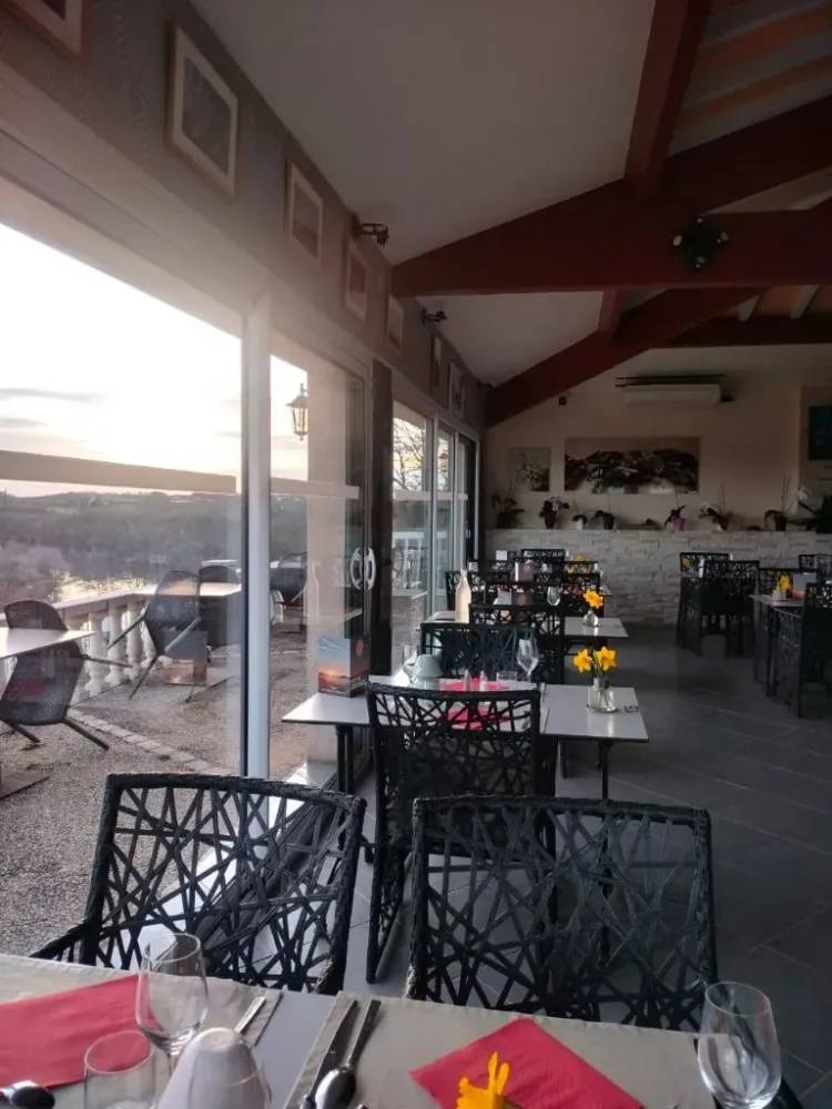 Restaurant traditionnel près de Sarlat-la-Canéda